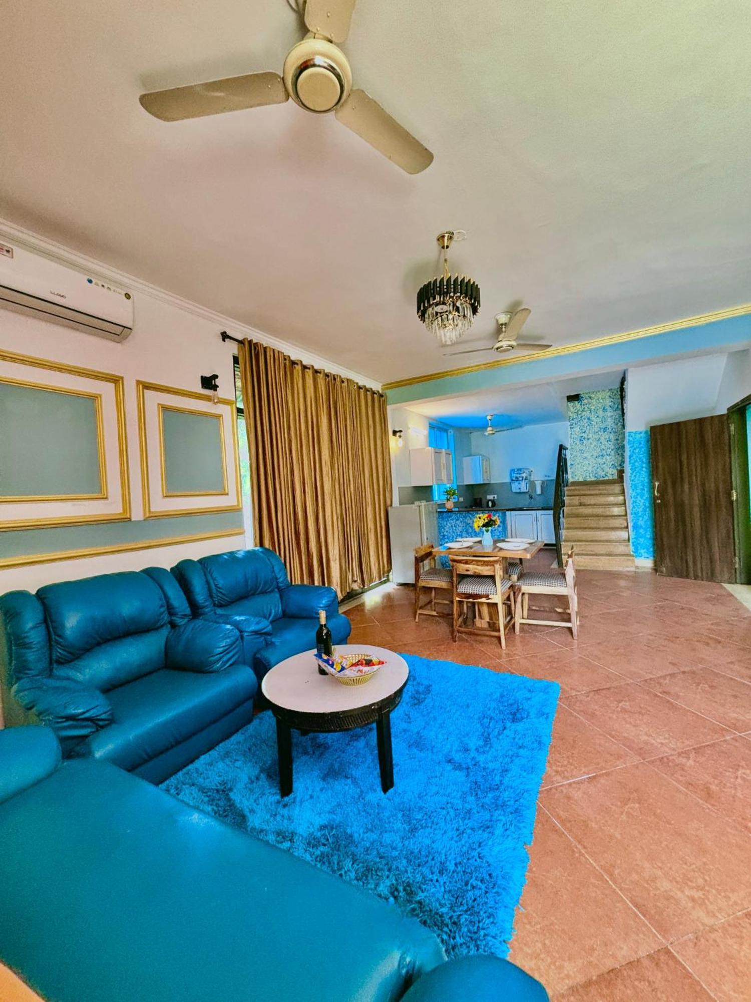 Atulyam Villa- Andžuna Exteriér fotografie
