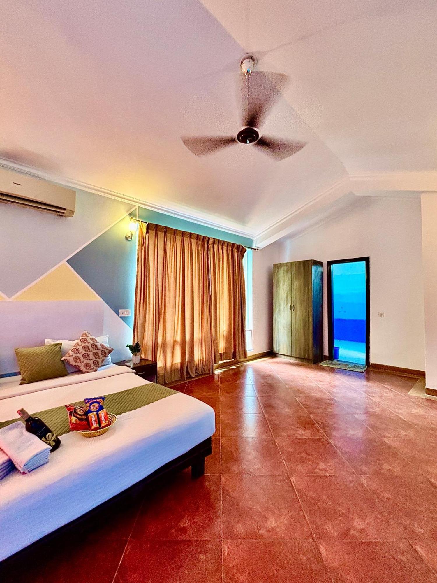 Atulyam Villa- Andžuna Exteriér fotografie